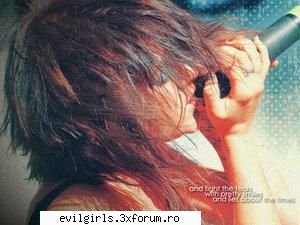 10, oricine ar fi >_>
iar am boala flyleaf xd